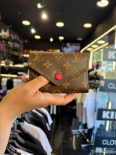 new arrivals leathery πορτοφόλι LV