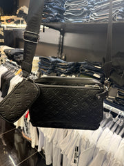 new arrivals  Τσαντάκι - LV