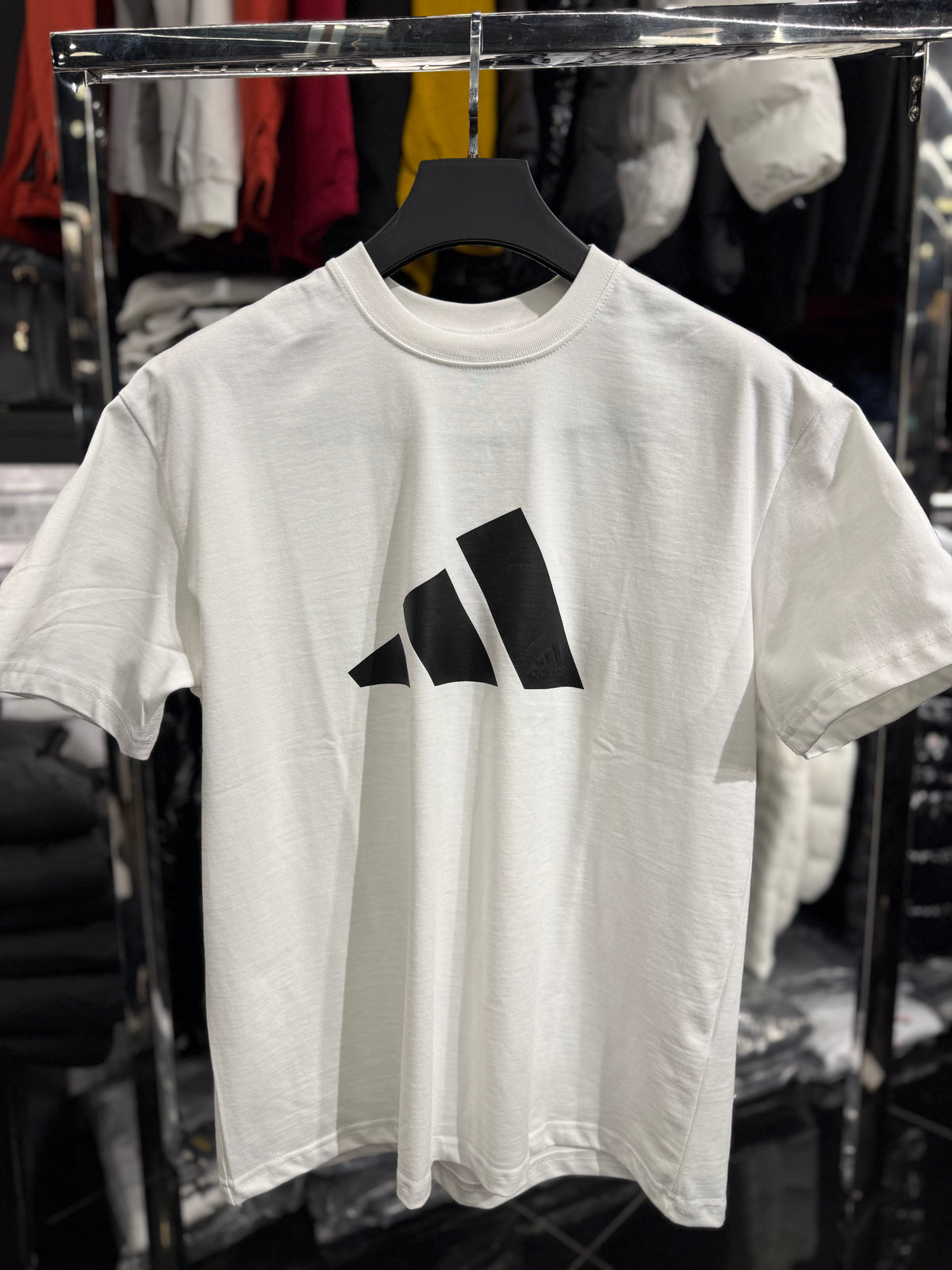 Sales t-shirt 128