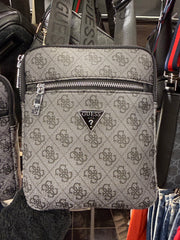new arrivals τσαντάκι GUESS