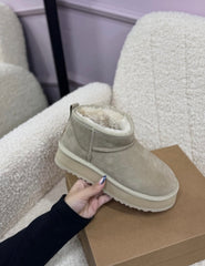 UGG Classic Ultra Mini Platform Grey